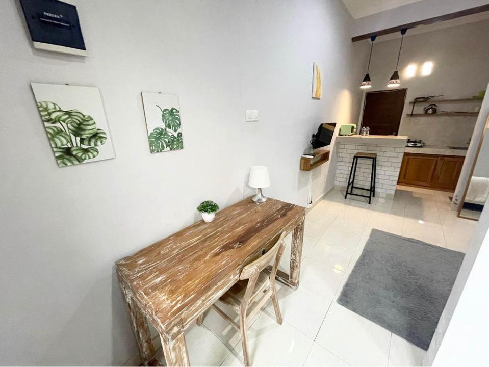 Lagriya Guest House Ketewel Esterno foto