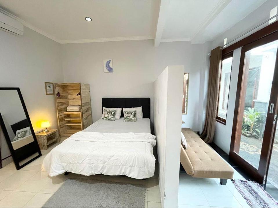 Lagriya Guest House Ketewel Esterno foto